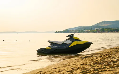 Partez en excursions Jet Ski à Port Grimaud. Randonnées encadrées Golfe de Saint-Tropez, Pampelonne et la Côte d’Azur.